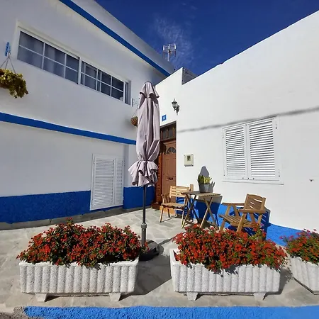 Casa Isabel - *