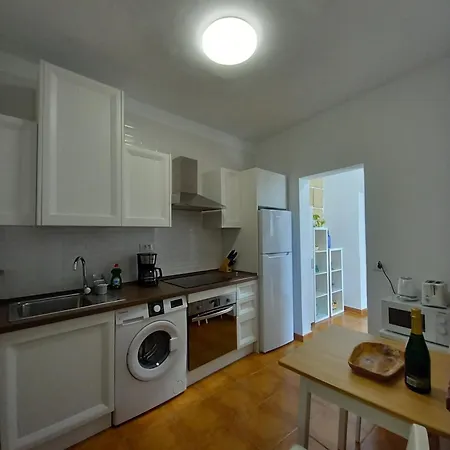 Casa Isabel - بيت للعطل Fasnia